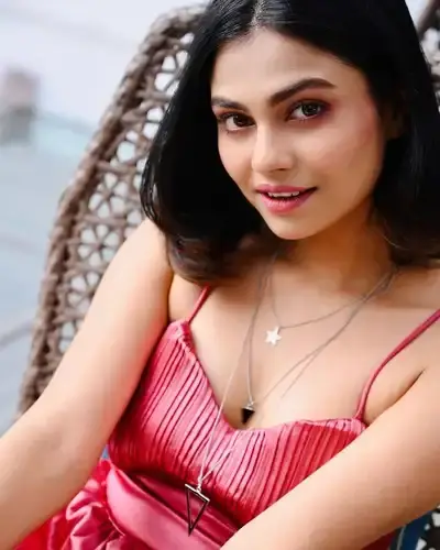 Escort Service Naginimora